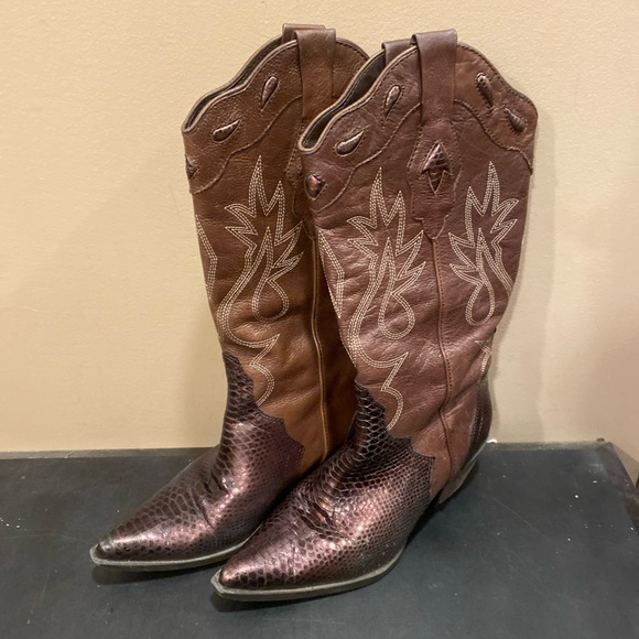 Reba Cory Brown Leather Cowboy Boots / 46468200 / Women's Size 6M - Picture 1 of 16